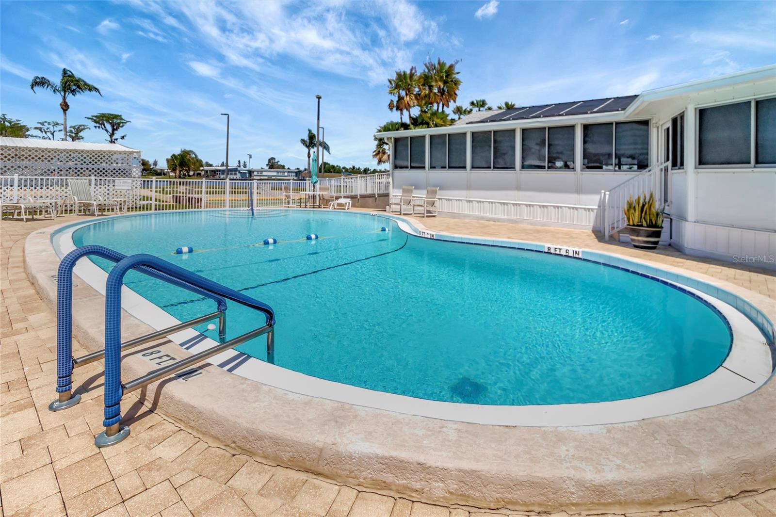 CLERMONT EMERALD LAKES CO-OP LT 01 - Residential