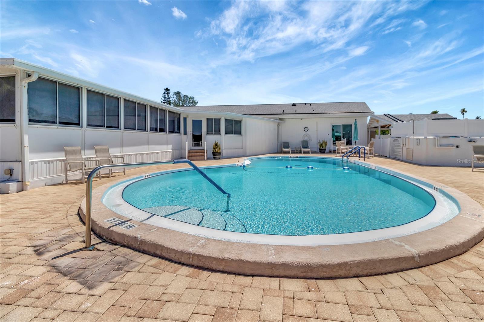CLERMONT EMERALD LAKES CO-OP LT 01 - Residential