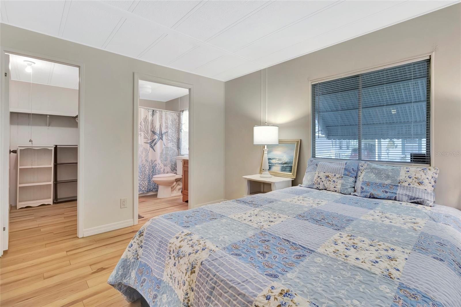 CLERMONT EMERALD LAKES CO-OP LT 01 - Residential
