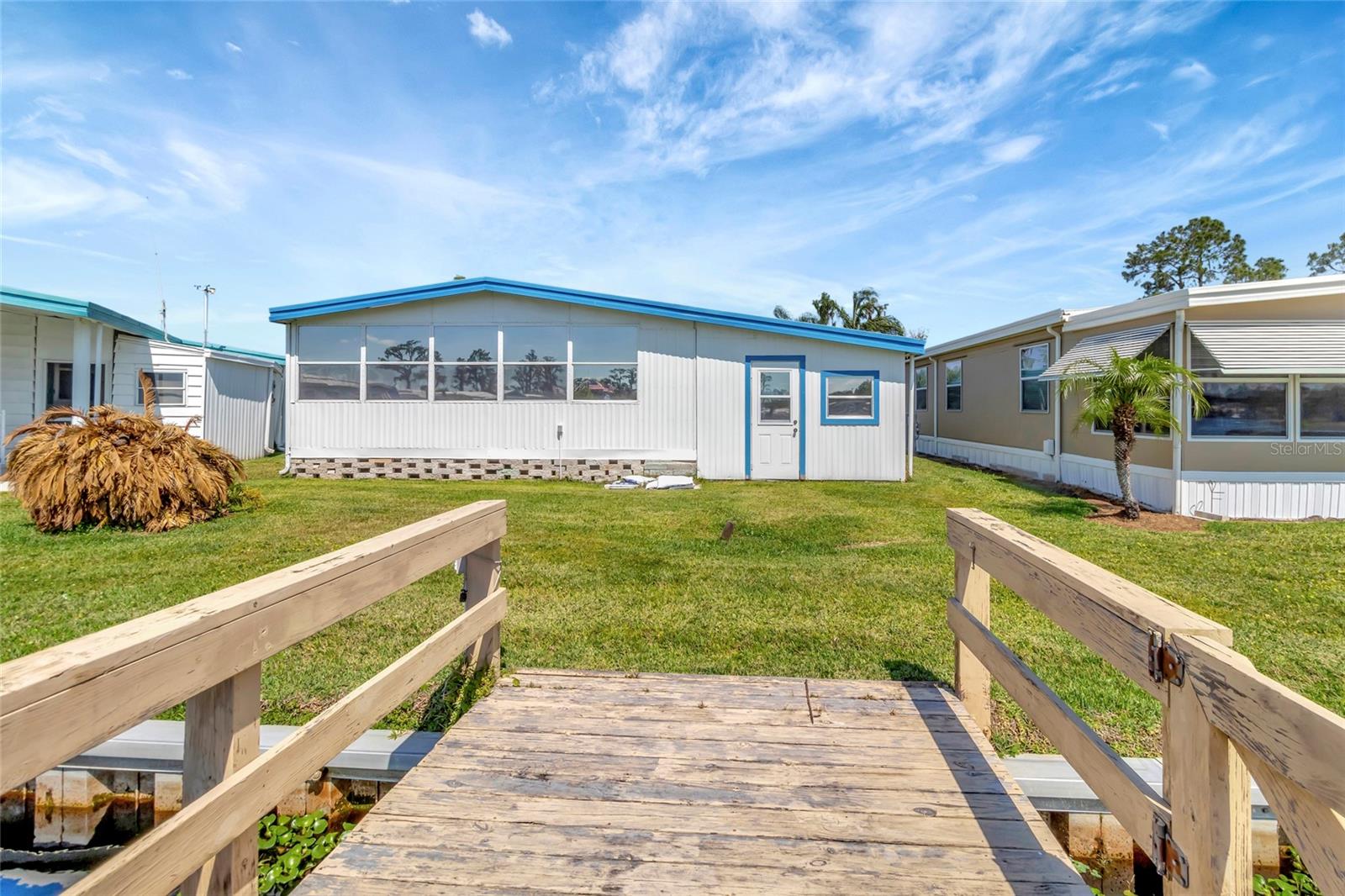 CLERMONT EMERALD LAKES CO-OP LT 01 - Residential