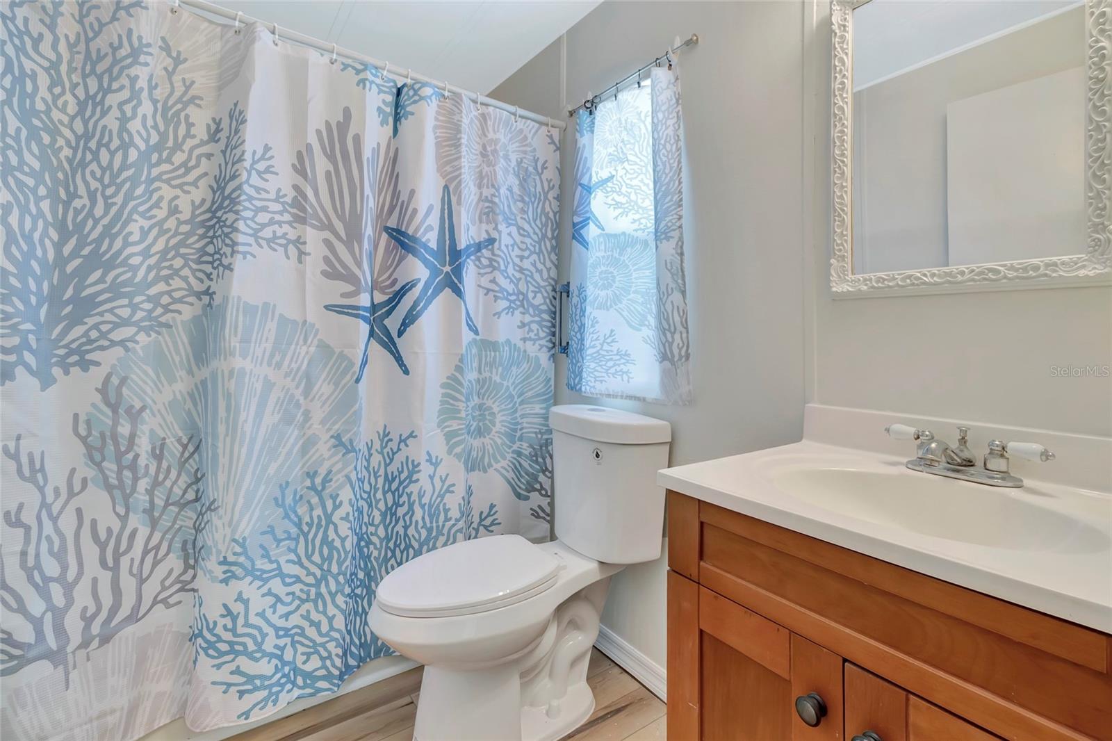 CLERMONT EMERALD LAKES CO-OP LT 01 - Residential