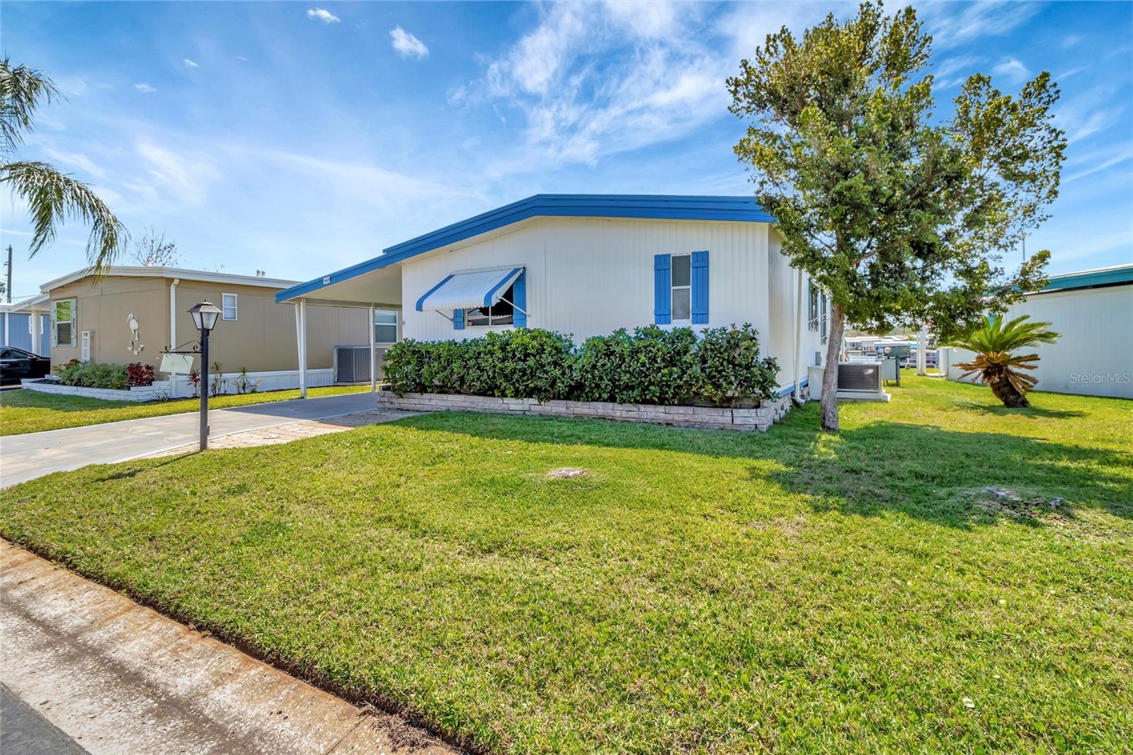 CLERMONT EMERALD LAKES CO-OP LT 01 - Residential