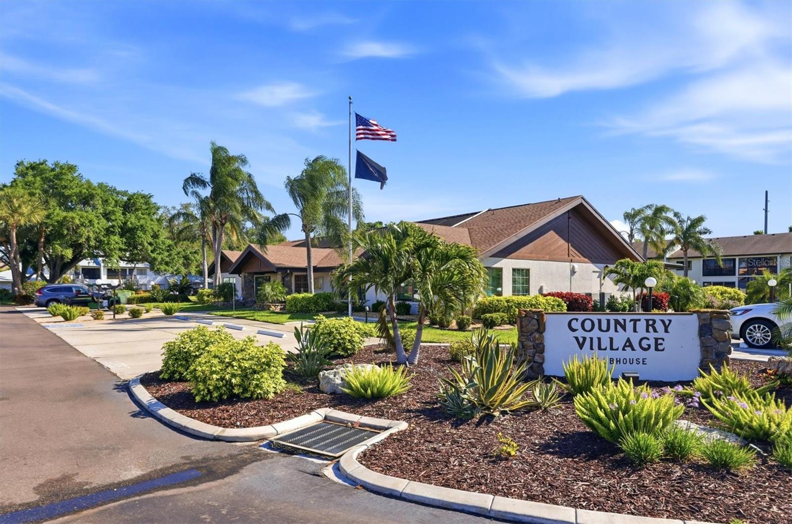 COUNTRY VILLAGE SEC 14 CONDO - Residential