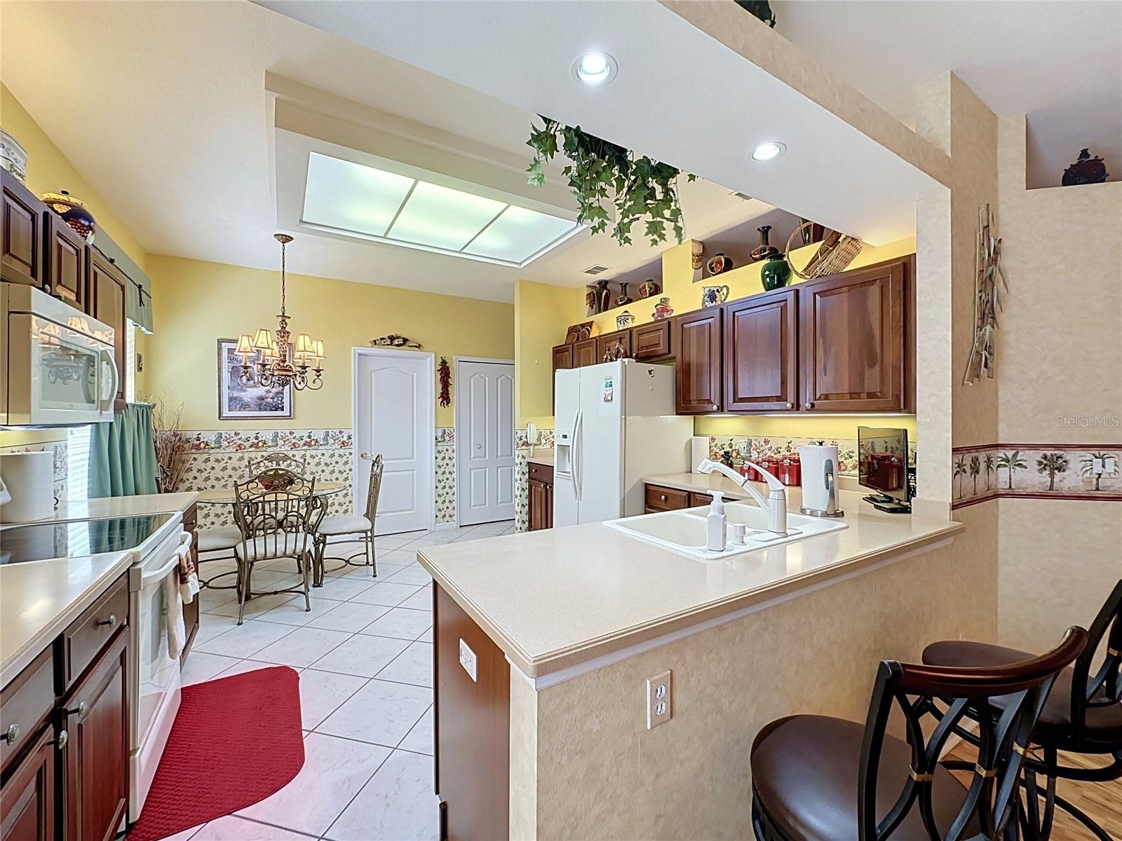 KINGS RIDGE - Residential