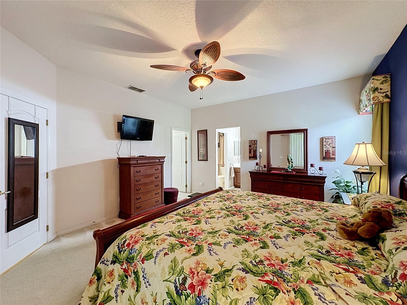 KINGS RIDGE - Residential