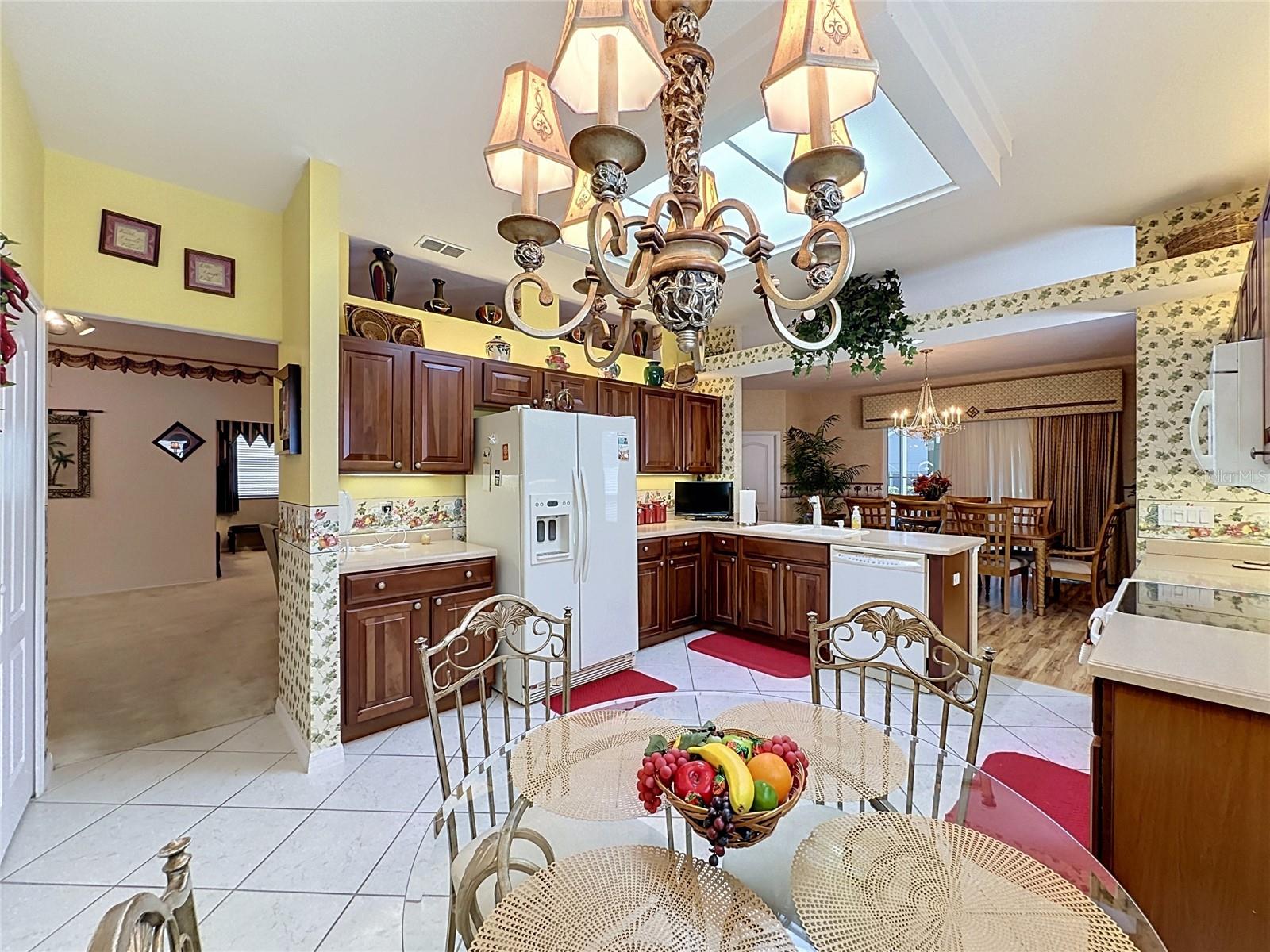 KINGS RIDGE - Residential