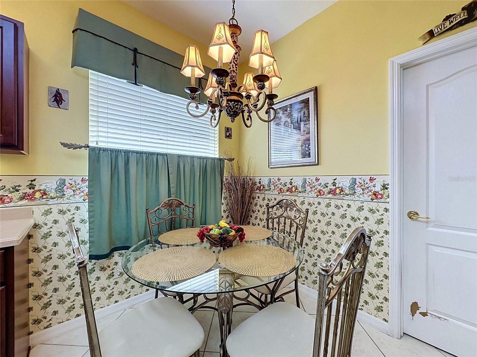 KINGS RIDGE - Residential