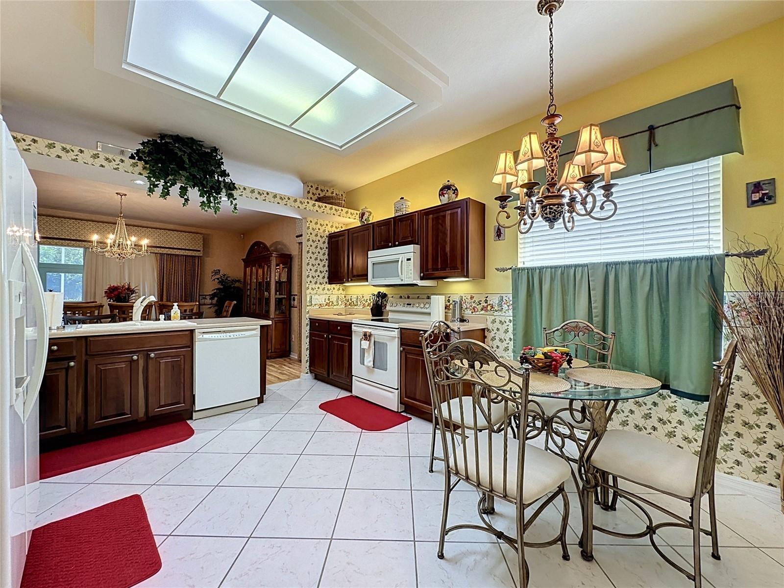 KINGS RIDGE - Residential