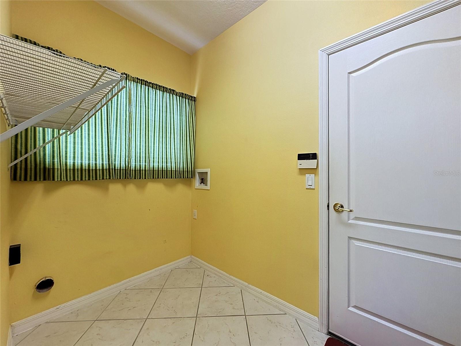 KINGS RIDGE - Residential