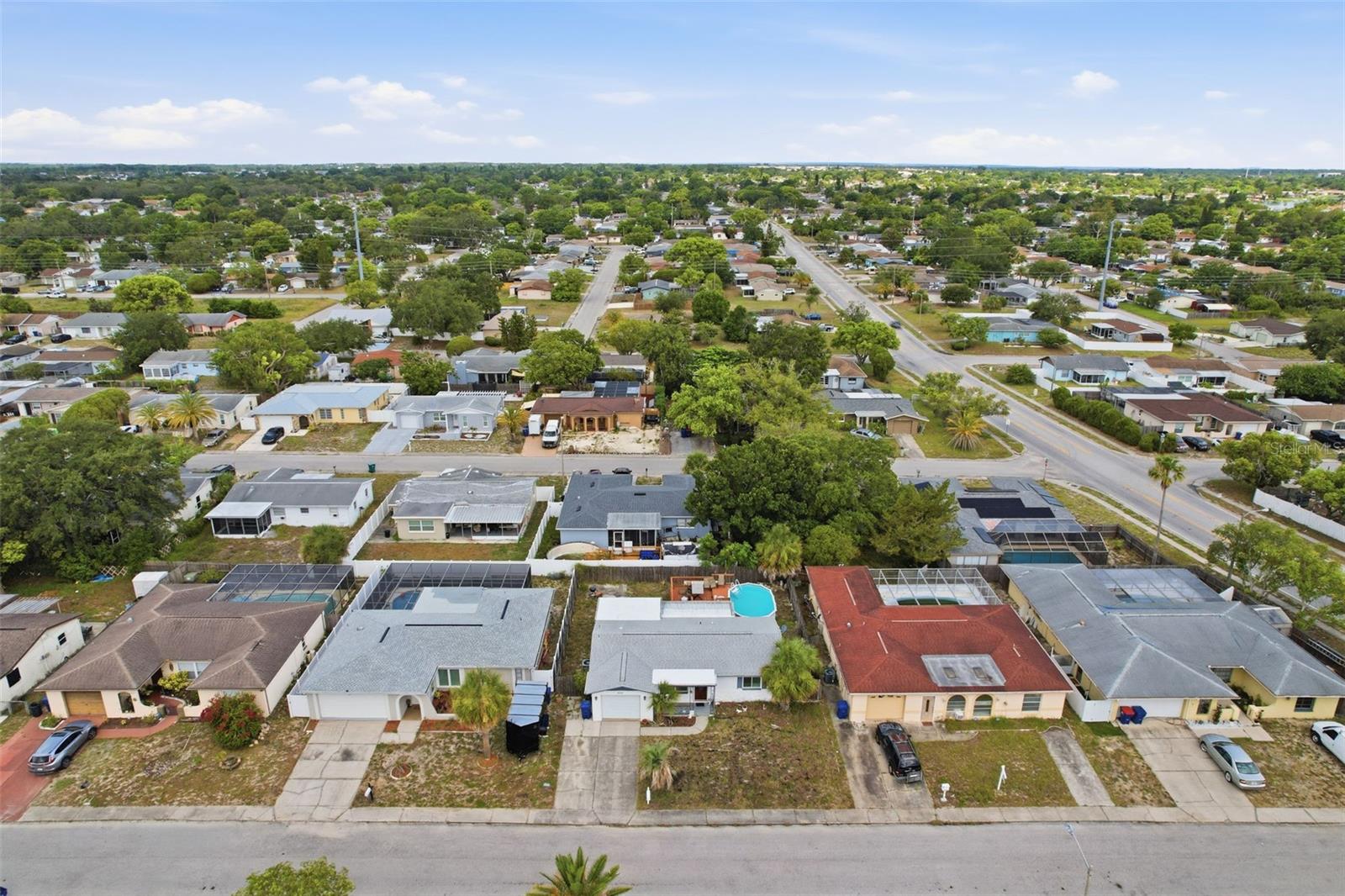 THE LAKES - Residential