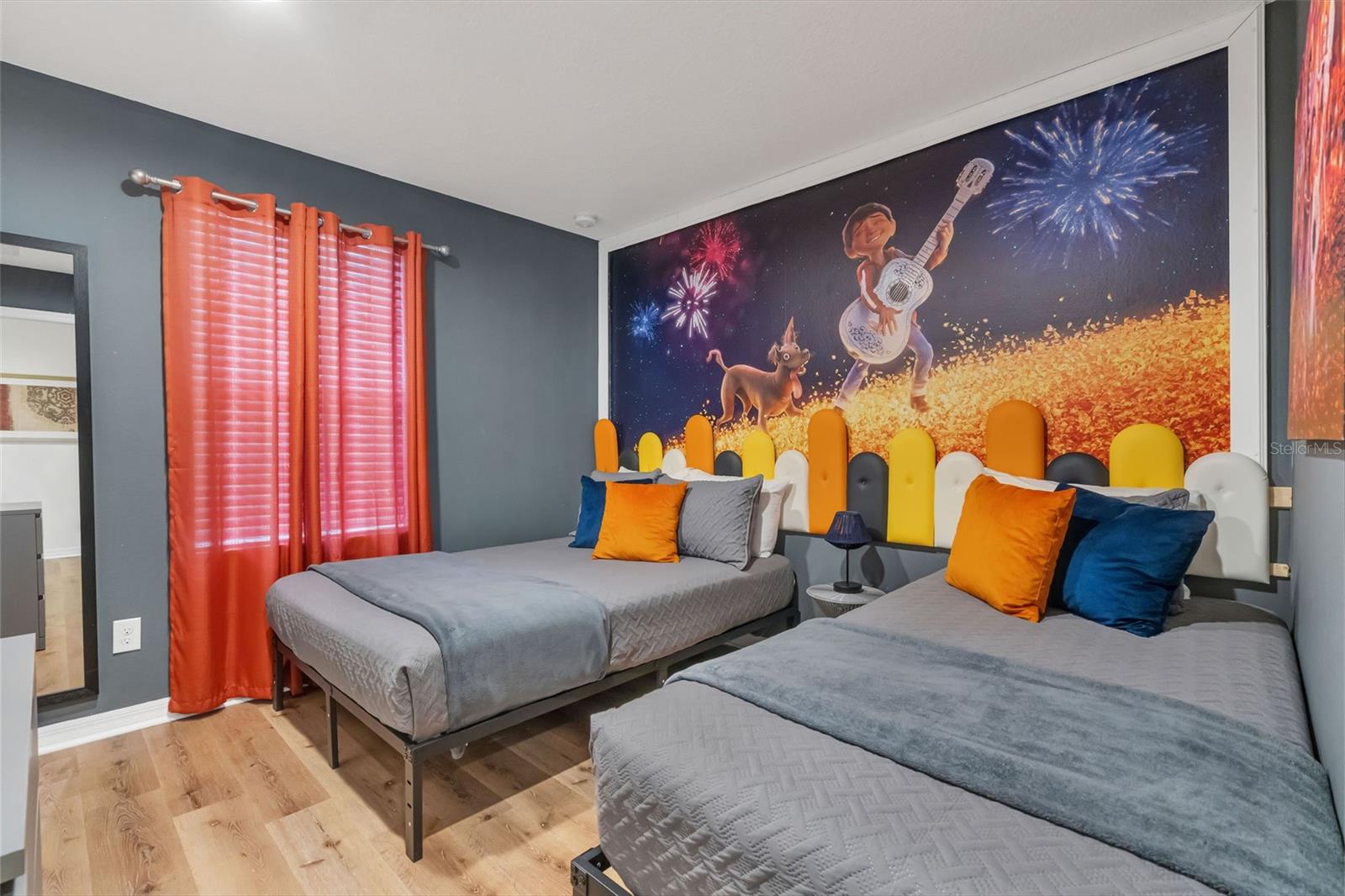 ENCANTADA PH 02 - Residential
