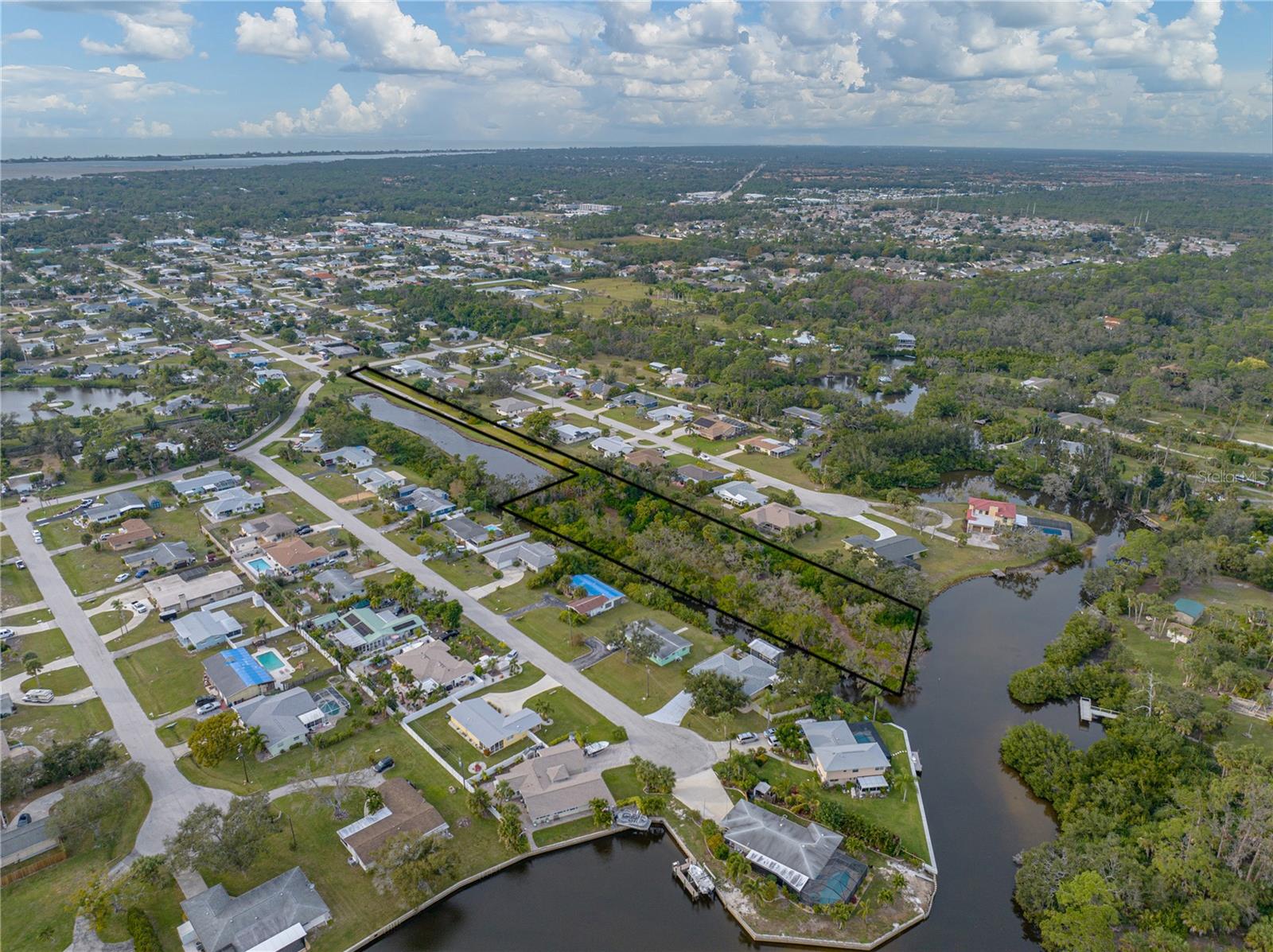 ENGLEWOOD GARDENS - Land