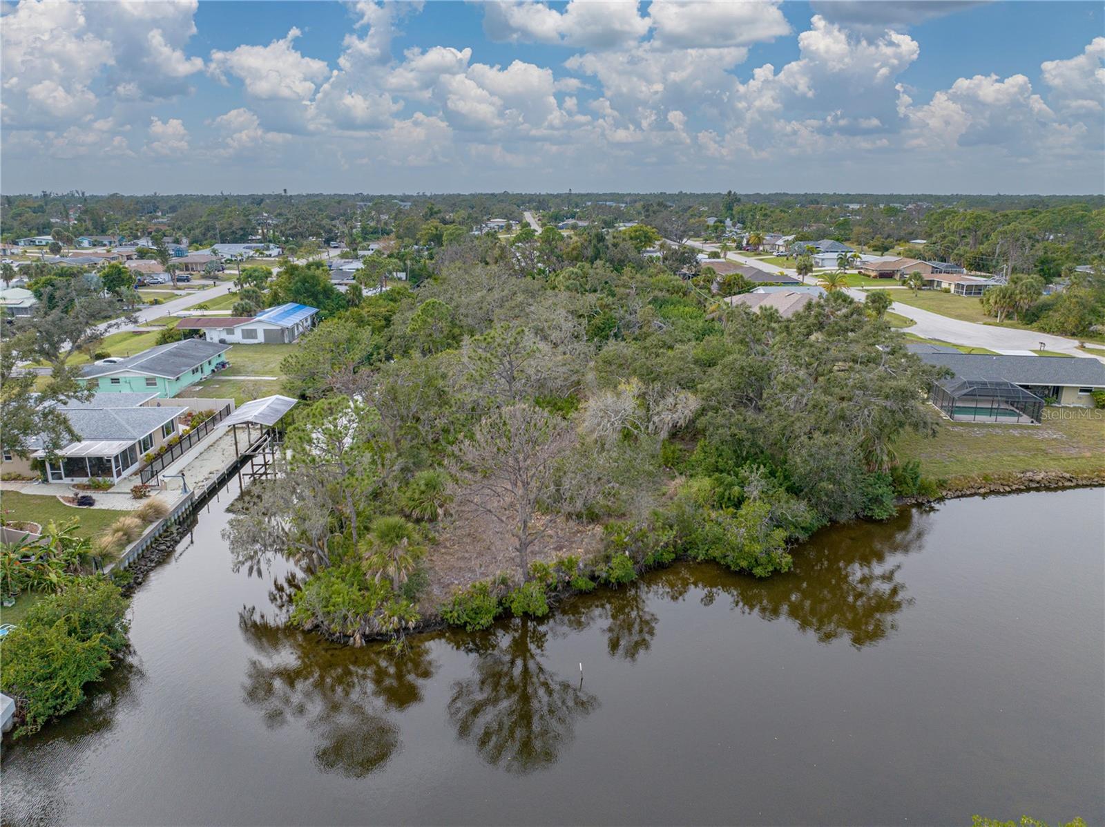 ENGLEWOOD GARDENS - Land