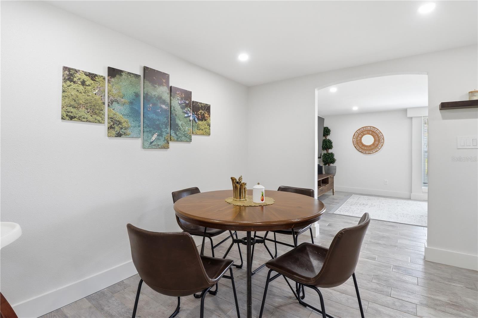 PARADISE COUNTRY CLUB UNIT 03 - Residential