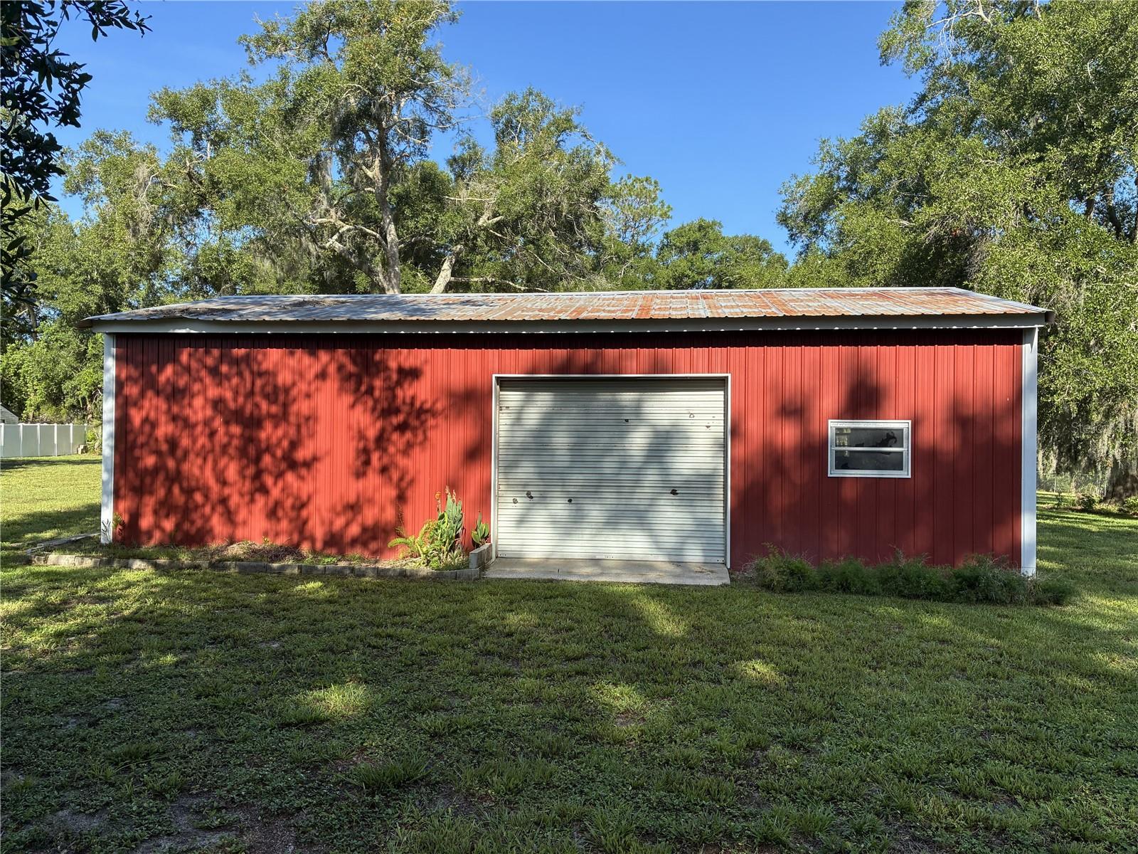PICCIOLA HIGHLAND ESTATES - Residential