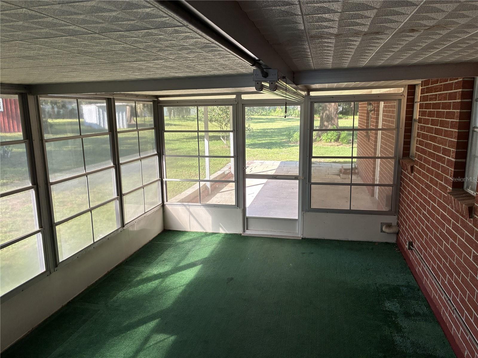 PICCIOLA HIGHLAND ESTATES - Residential