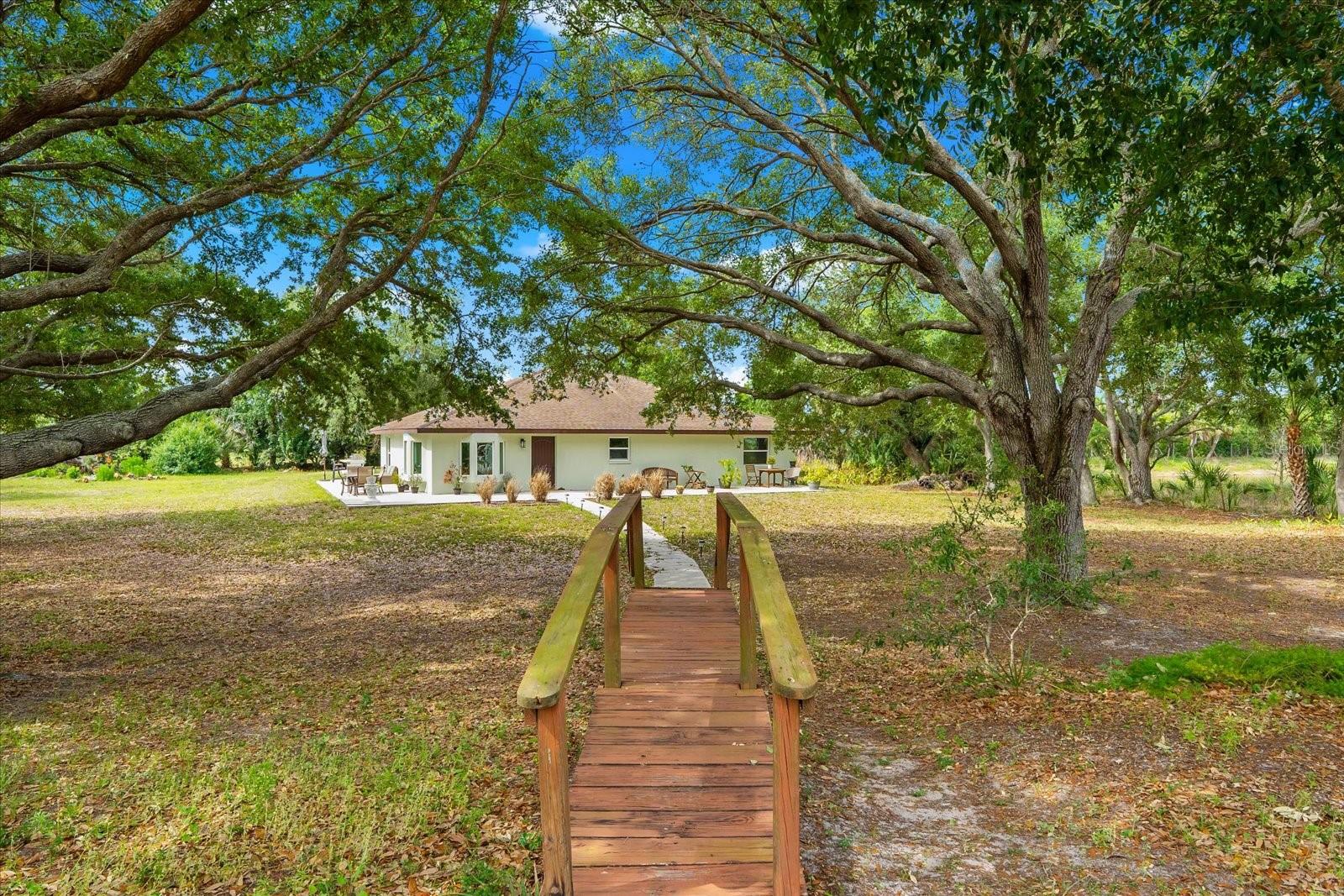 WOODLAND ACRES - Land
