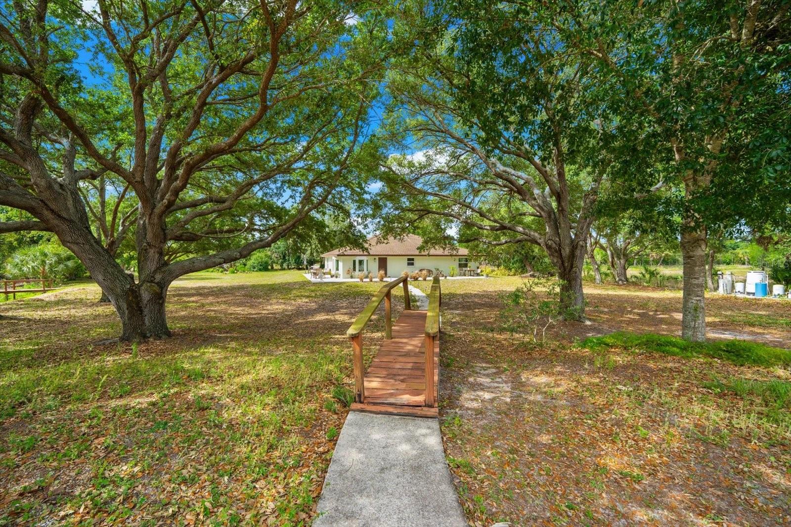 WOODLAND ACRES - Land