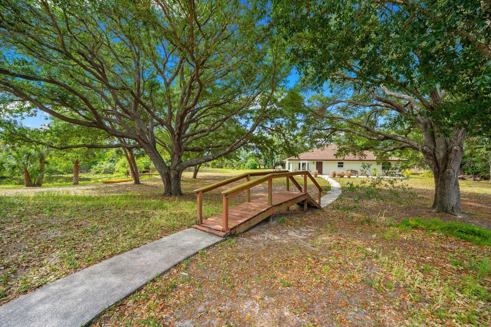 WOODLAND ACRES - Land