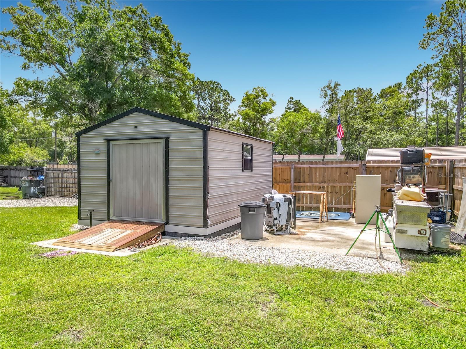DAYTONA NORTH - Residential