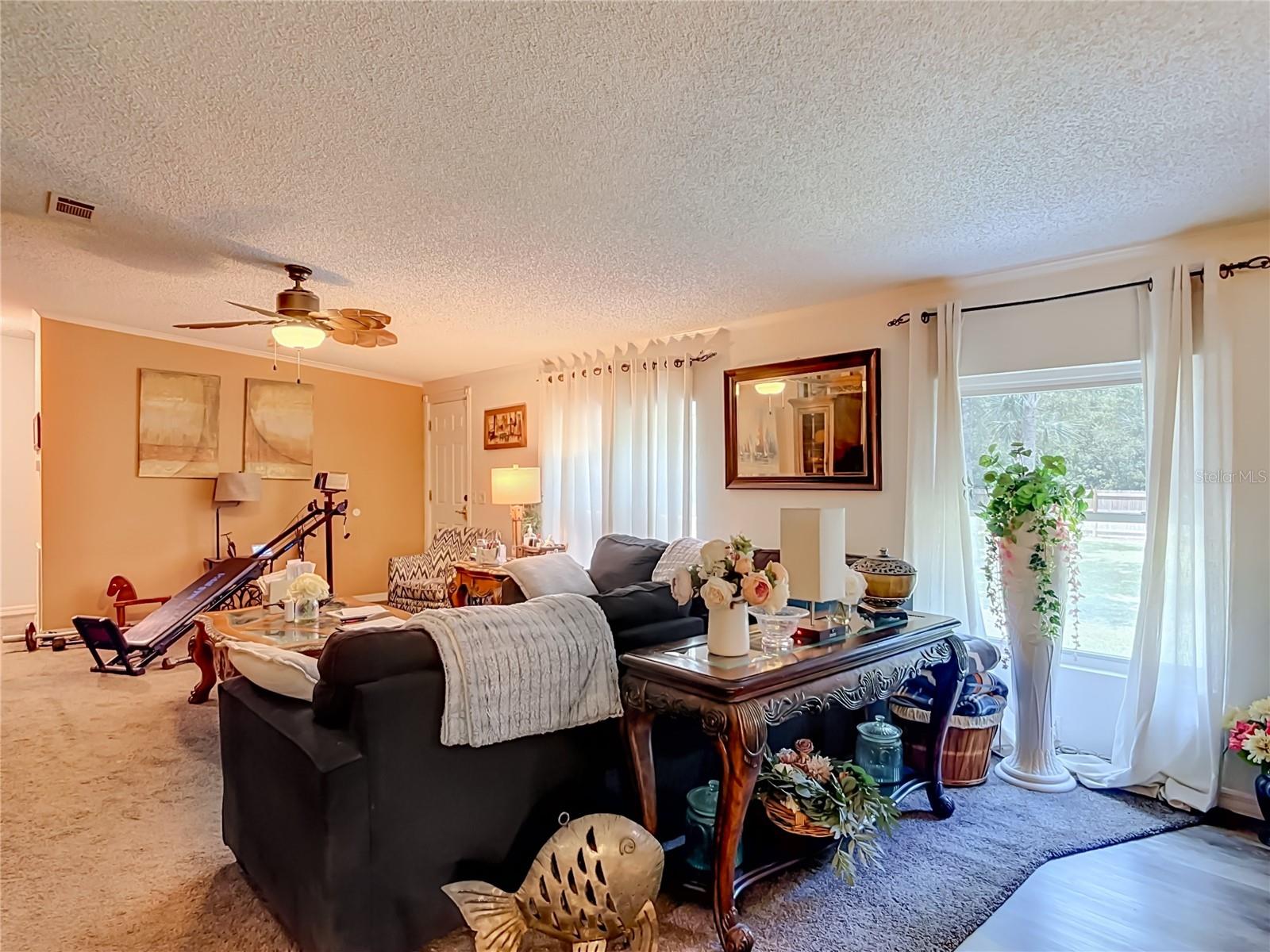 DAYTONA NORTH - Residential