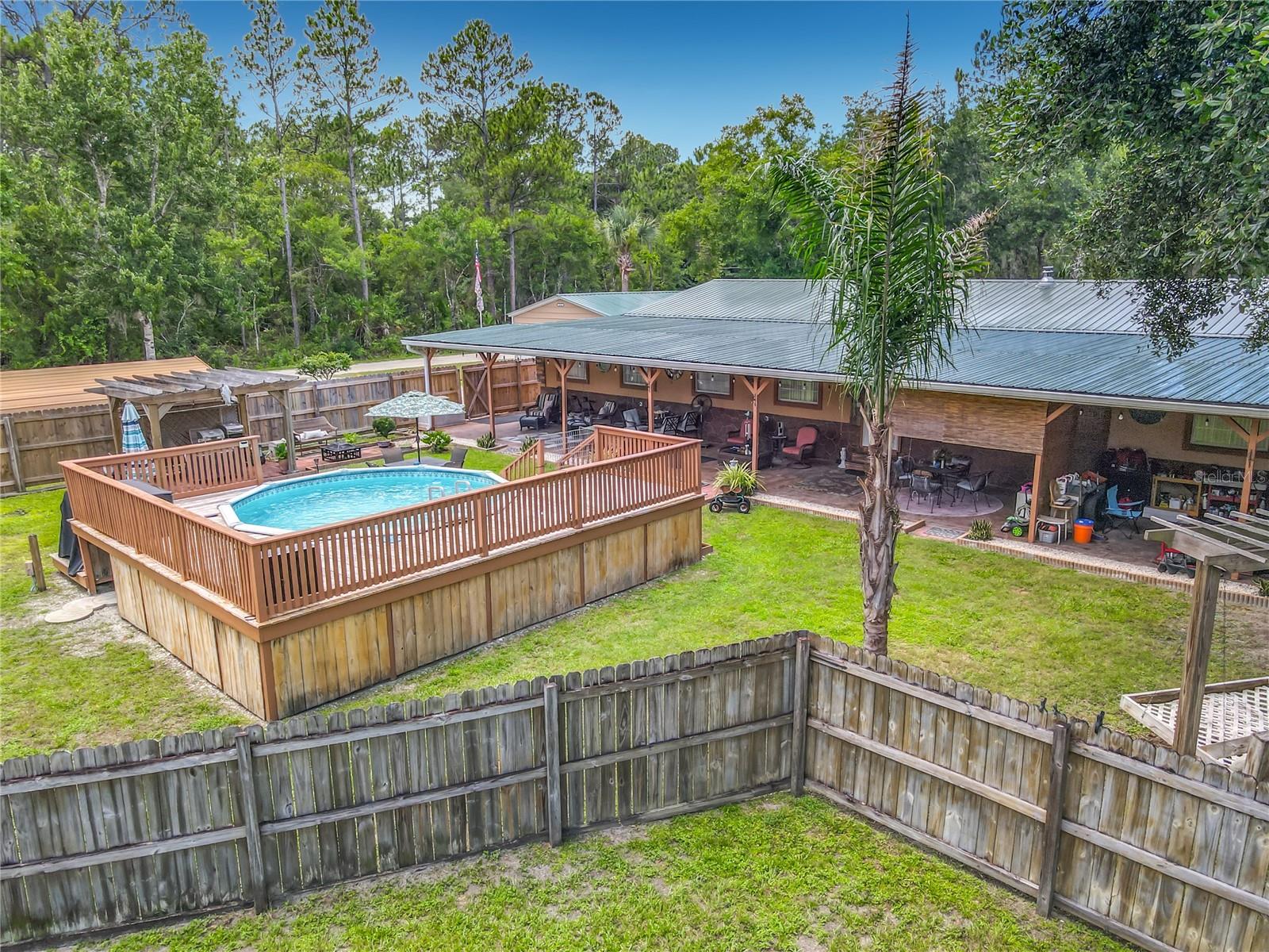 DAYTONA NORTH - Residential