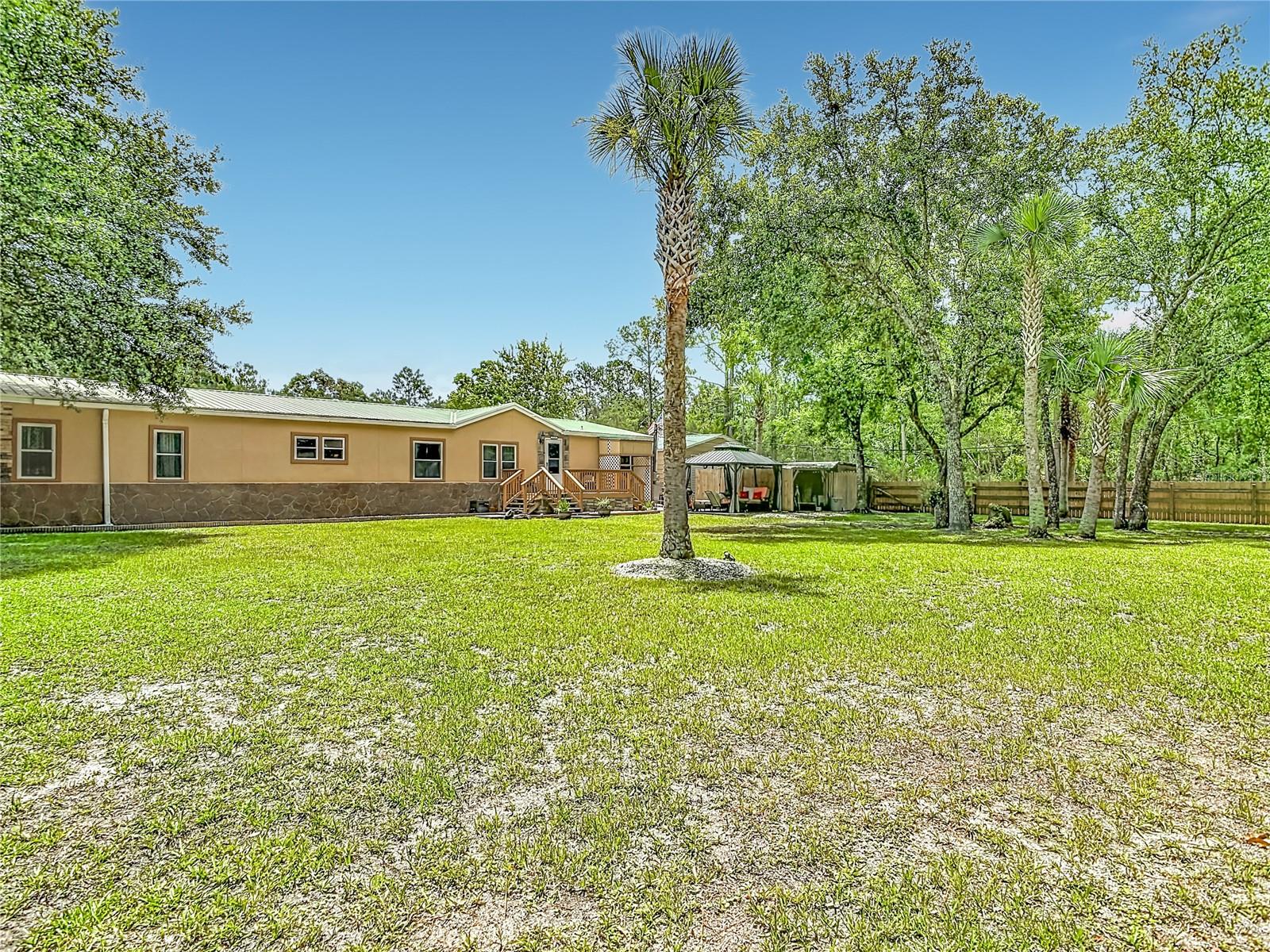 DAYTONA NORTH - Residential