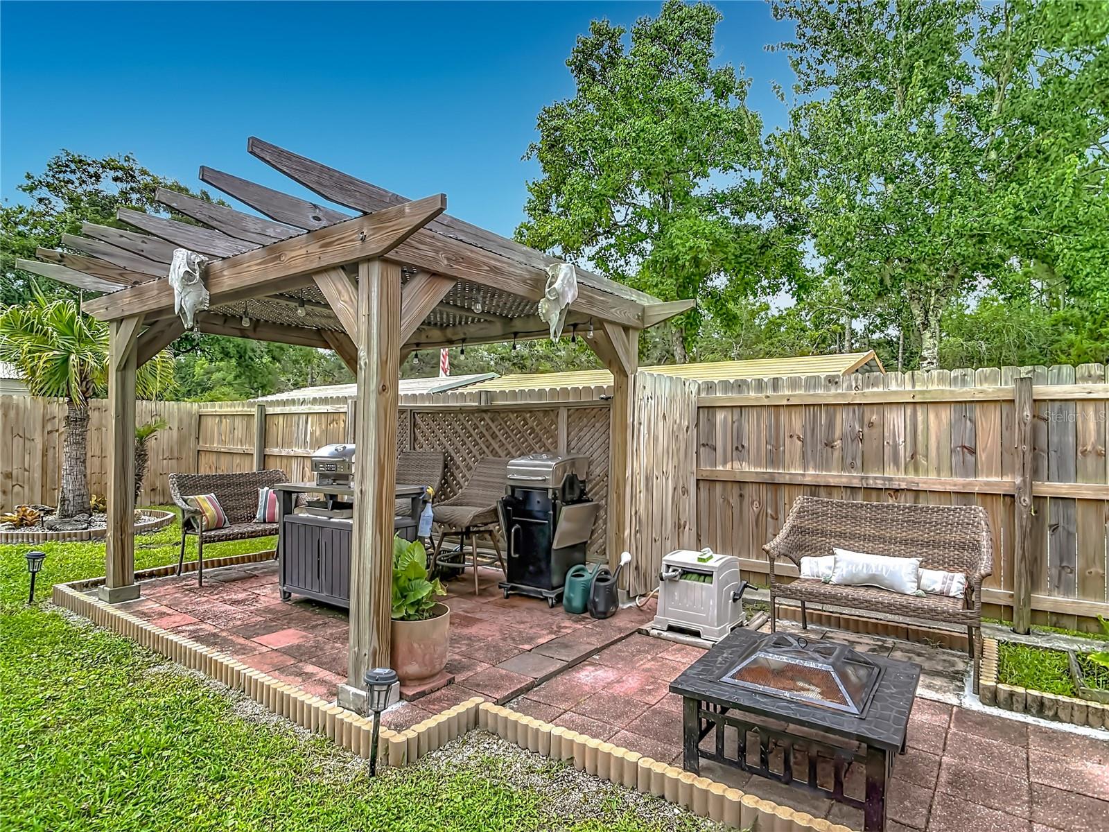 DAYTONA NORTH - Residential