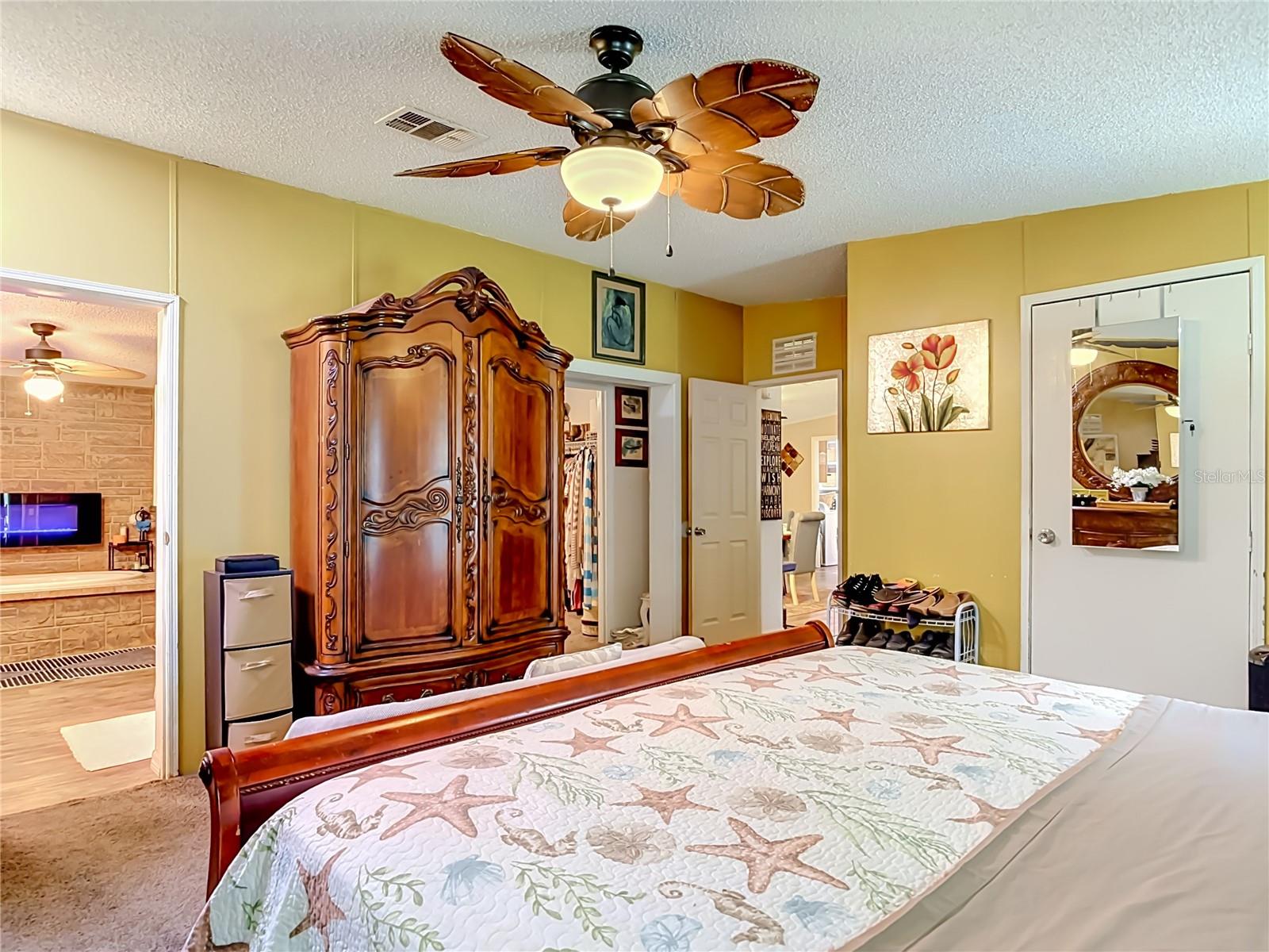 DAYTONA NORTH - Residential