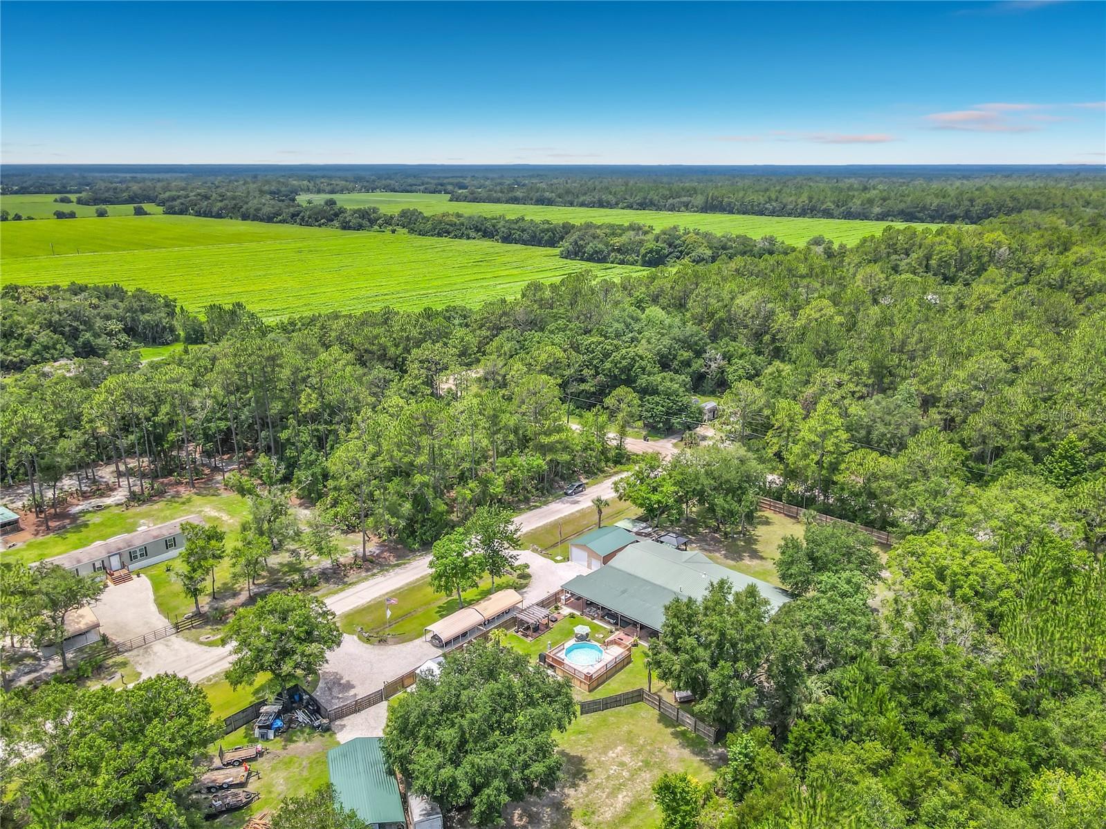 DAYTONA NORTH - Residential