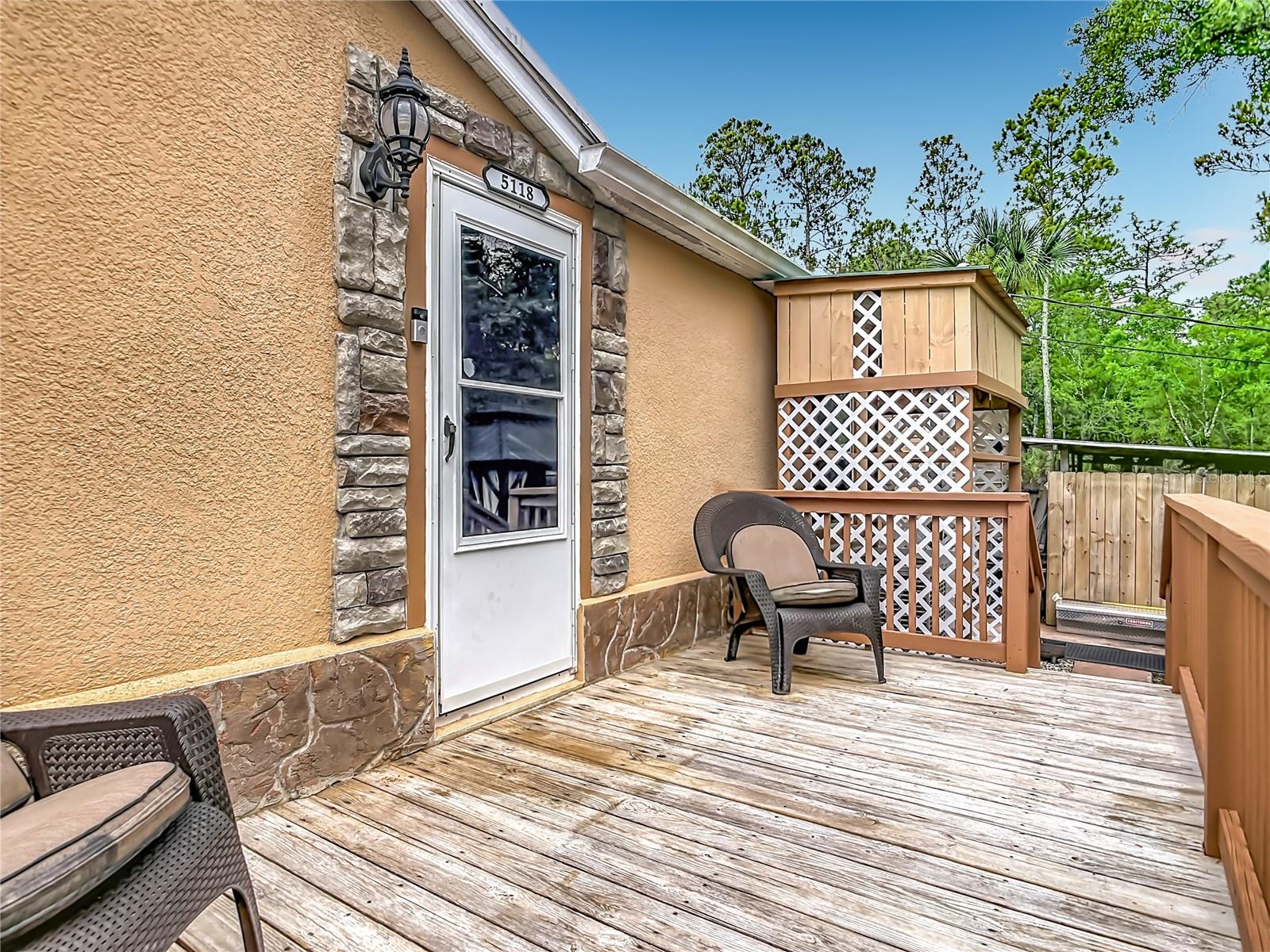 DAYTONA NORTH - Residential