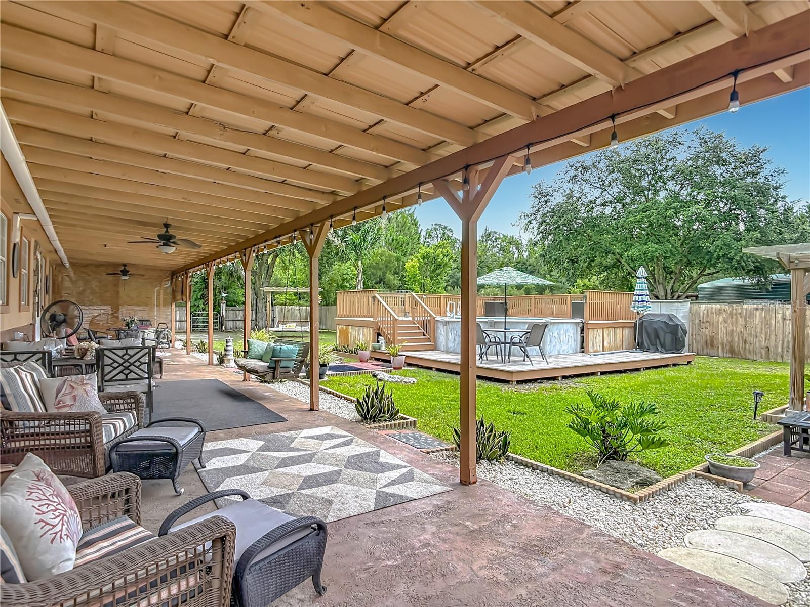 DAYTONA NORTH - Residential