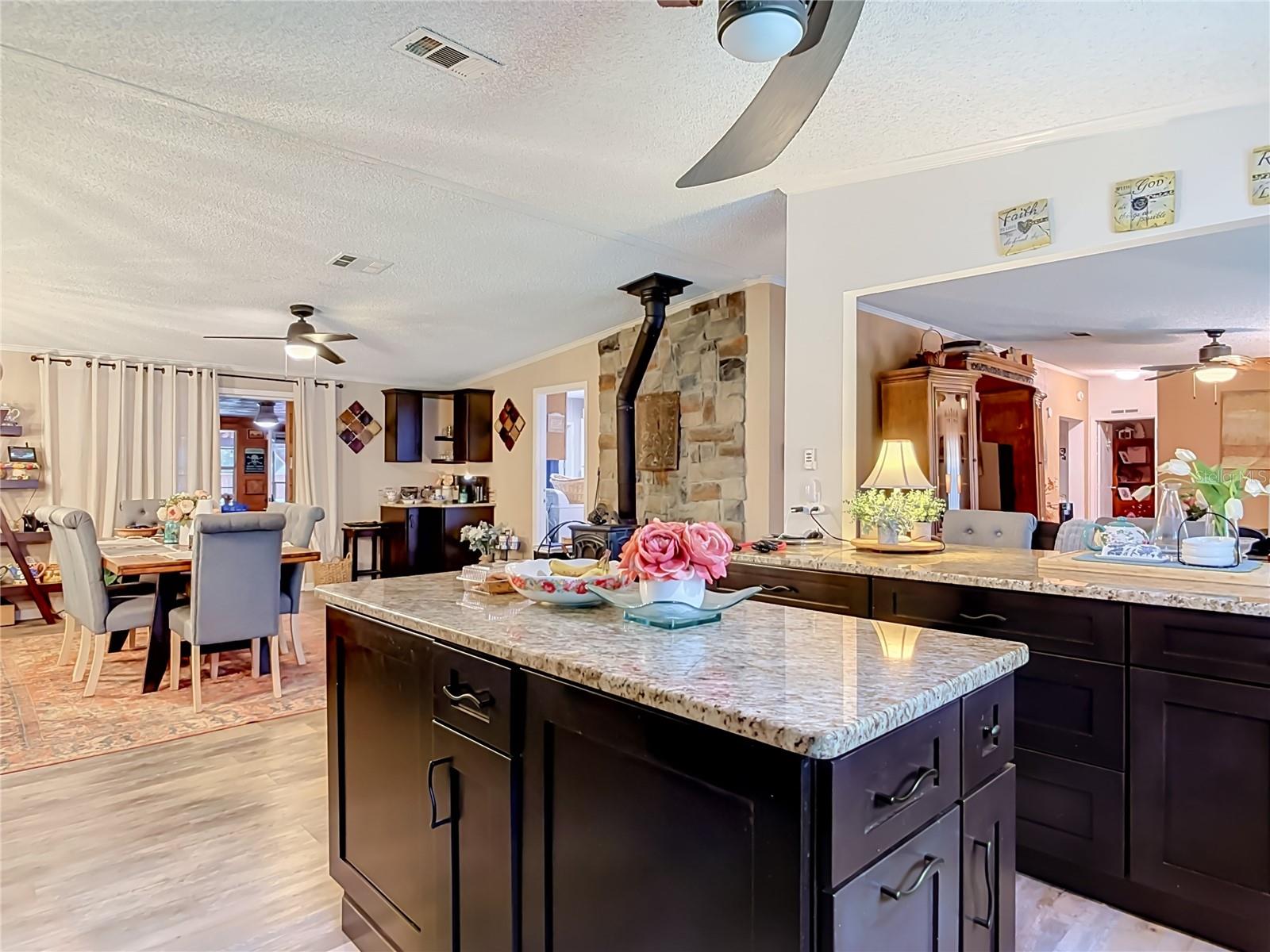 DAYTONA NORTH - Residential