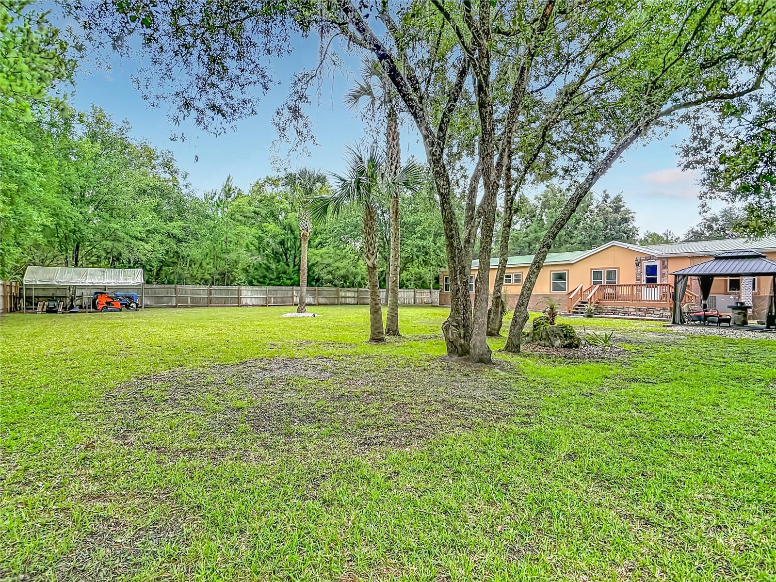 DAYTONA NORTH - Residential