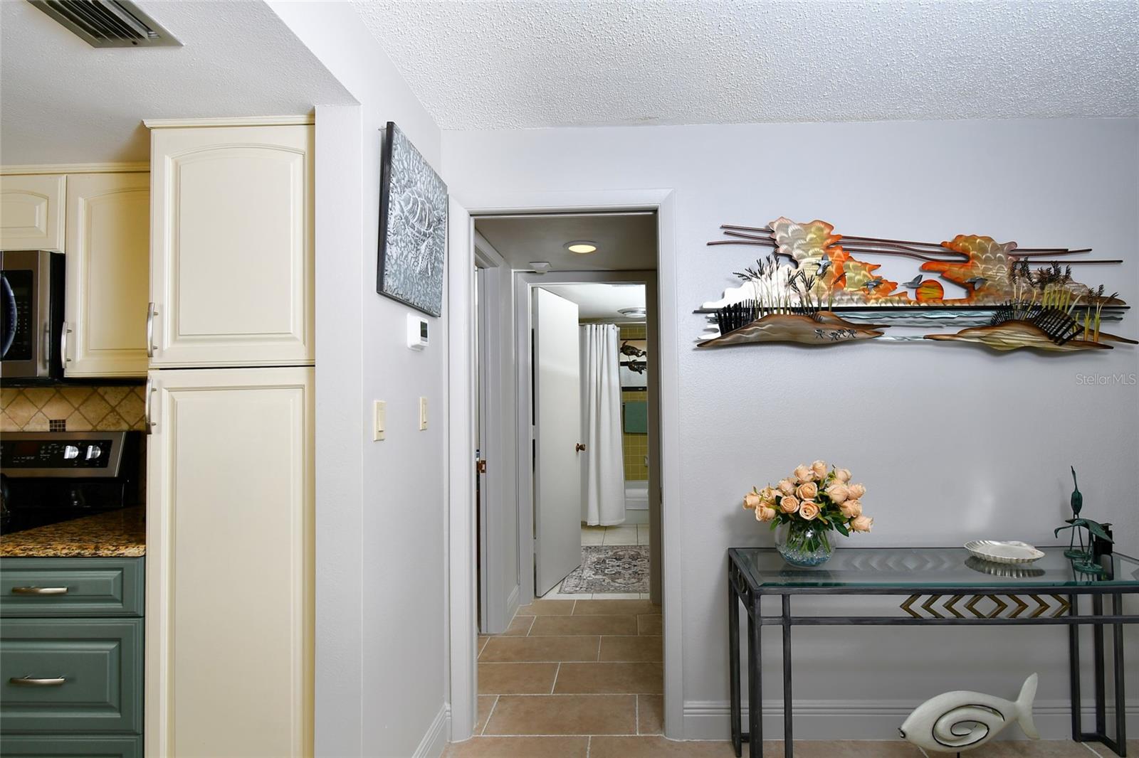 COMMODORE CLUB CONDO - Residential