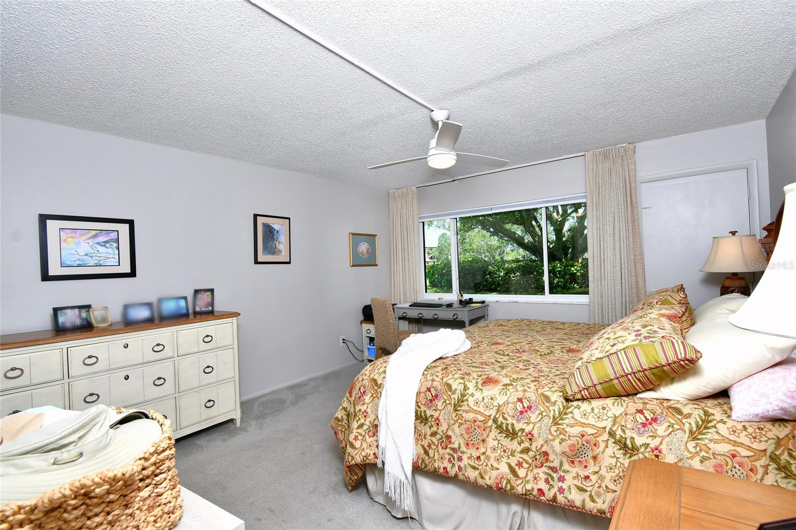 COMMODORE CLUB CONDO - Residential