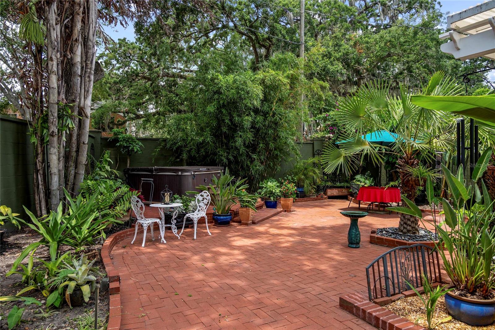SPRING LAKE TERRACE - Residential