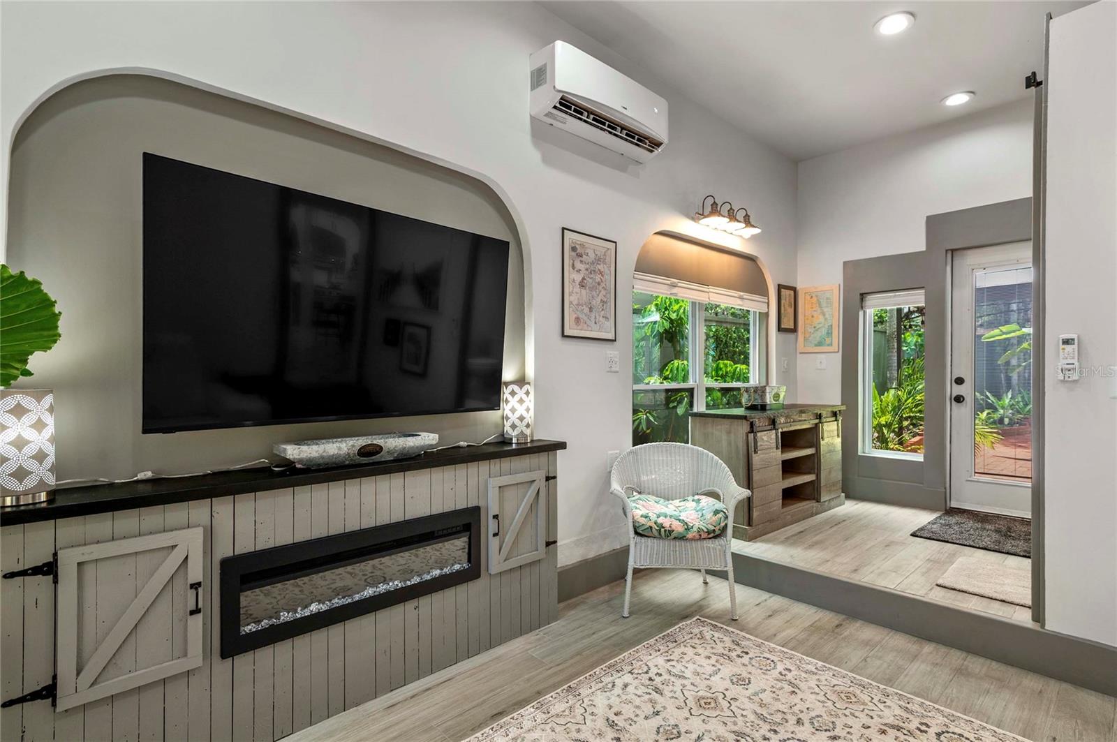 SPRING LAKE TERRACE - Residential
