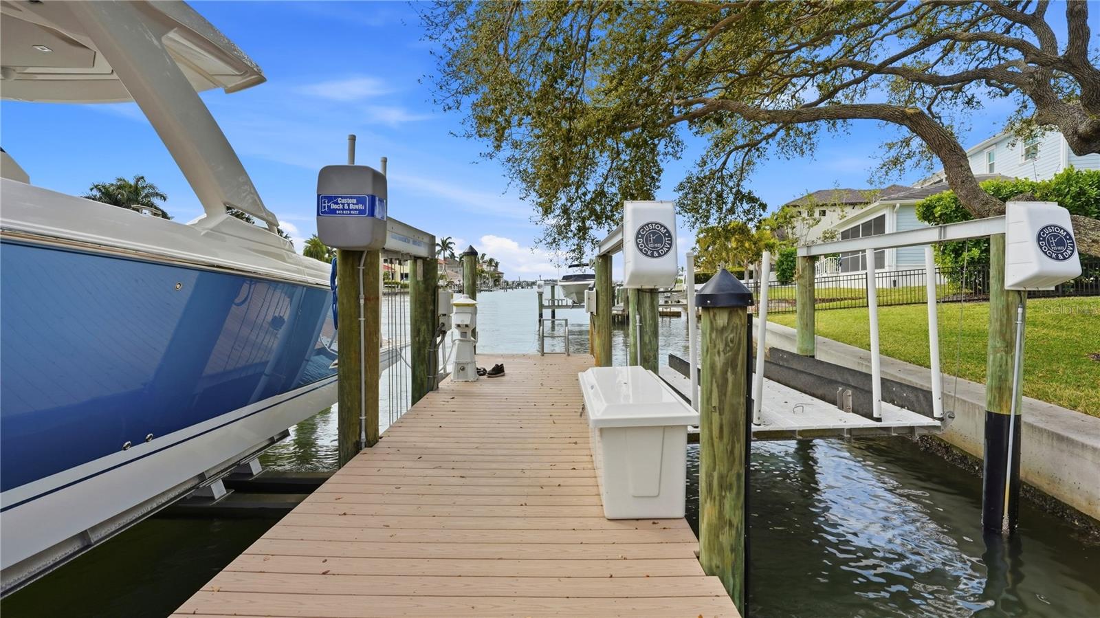 SOUTHPOINTE SHORES UNIT 1 - Residential