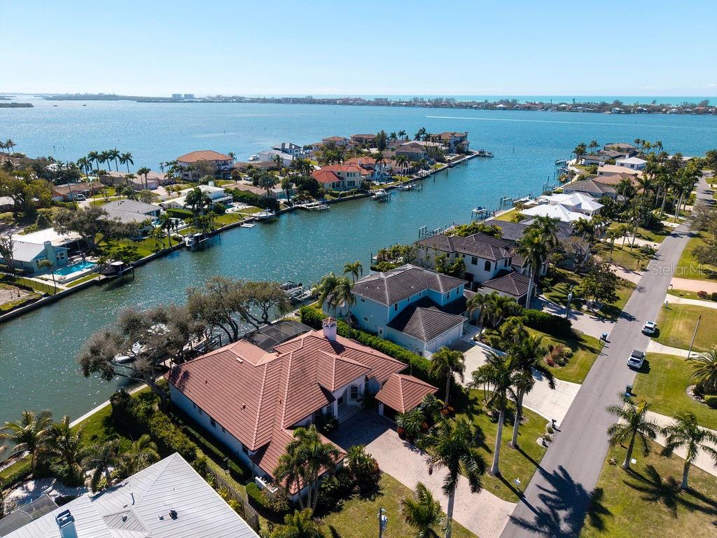 SOUTHPOINTE SHORES UNIT 1 - Residential