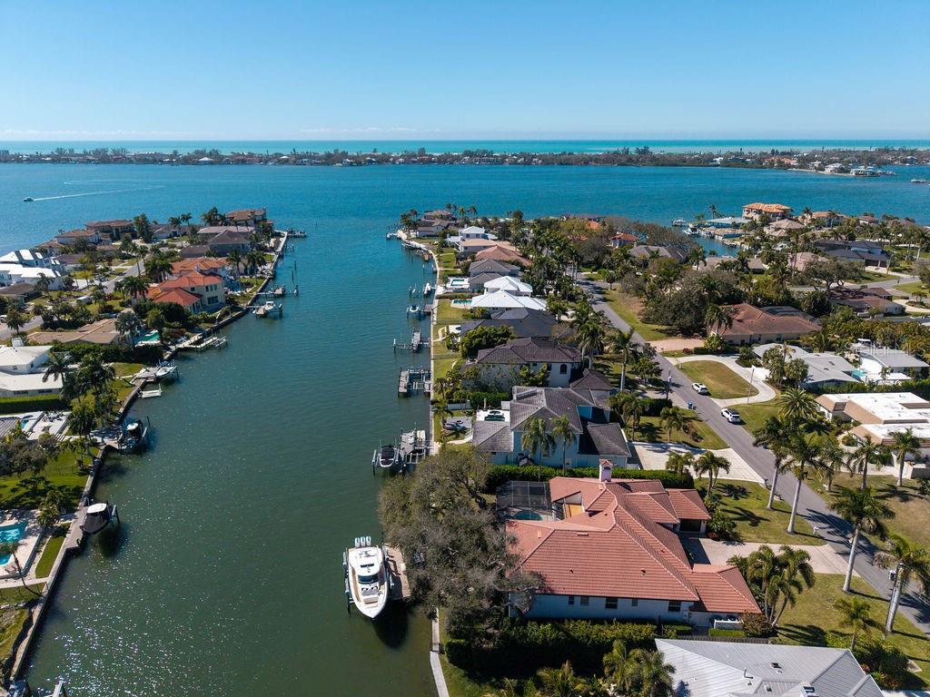 SOUTHPOINTE SHORES UNIT 1 - Residential