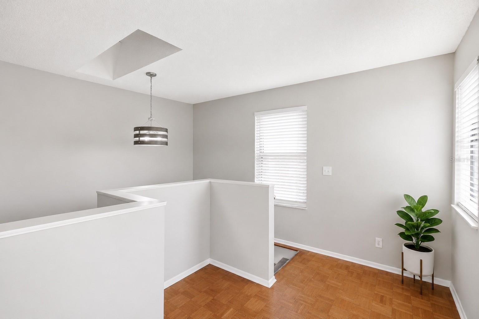 REGENCY PARK - Residential