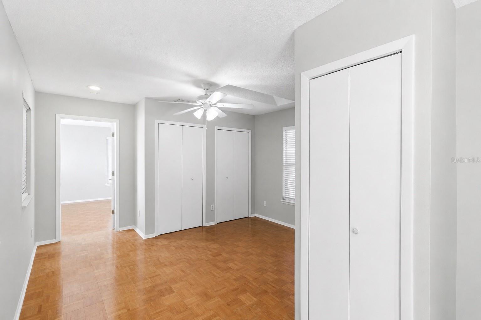 REGENCY PARK - Residential