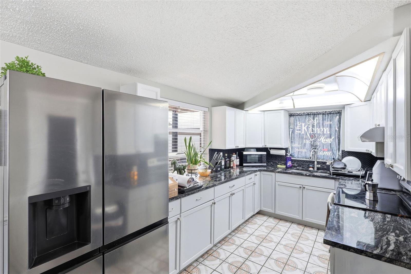 REGENCY PARK - Residential