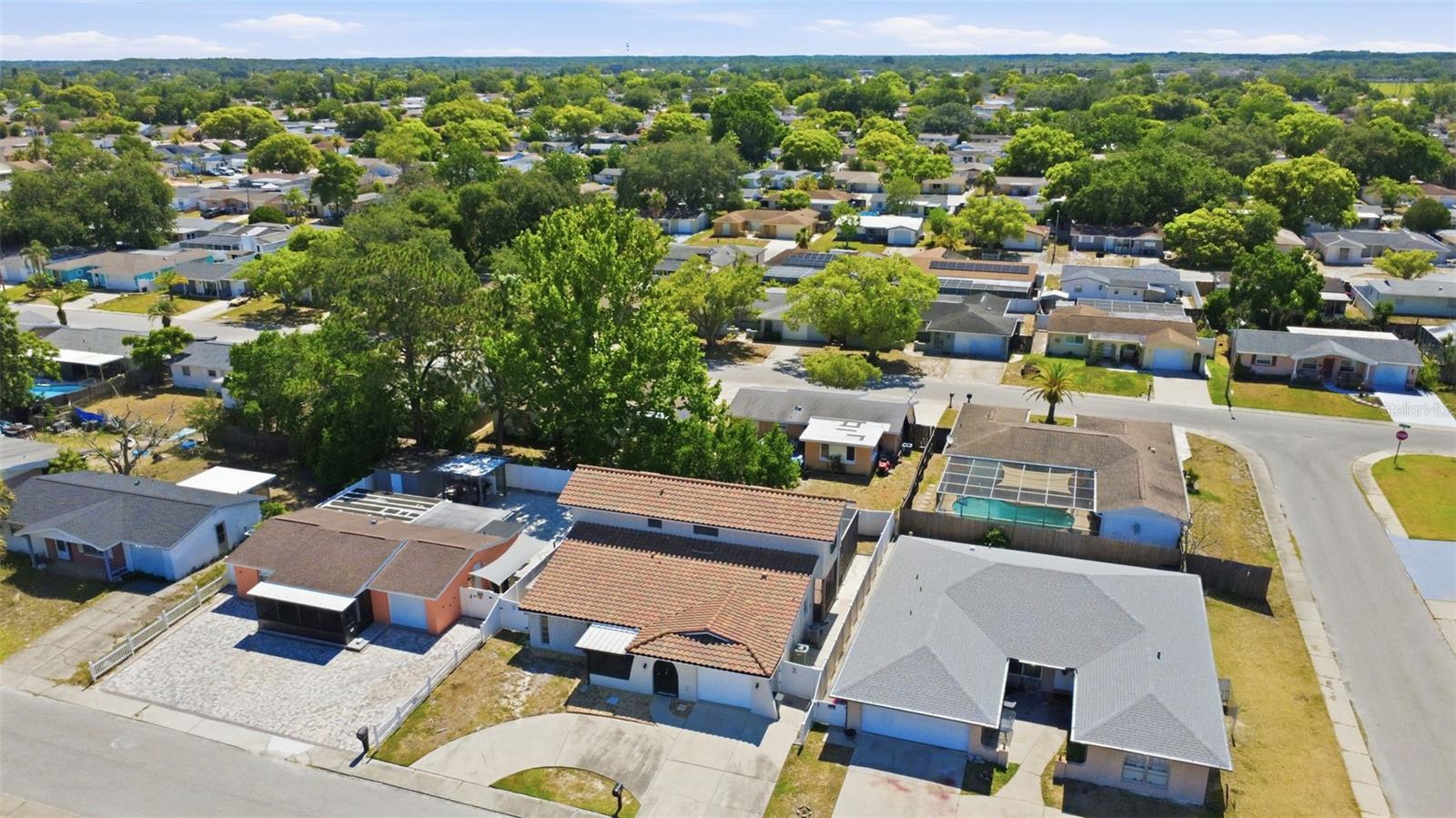 REGENCY PARK - Residential