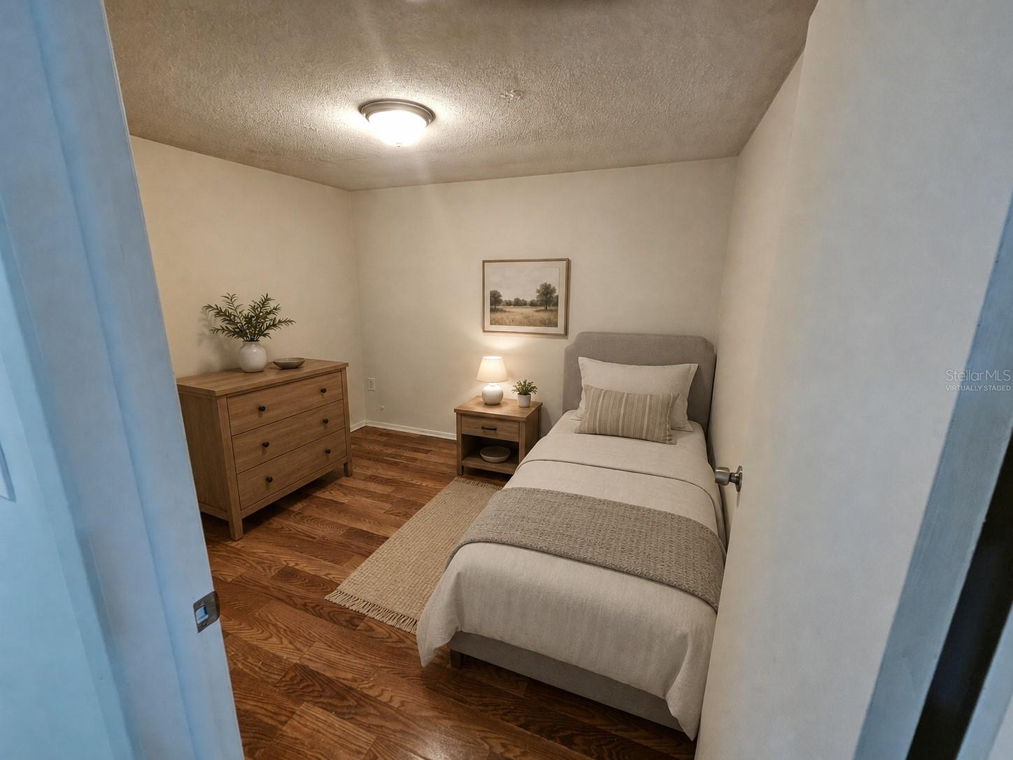 EMBASSY HILLS - Residential