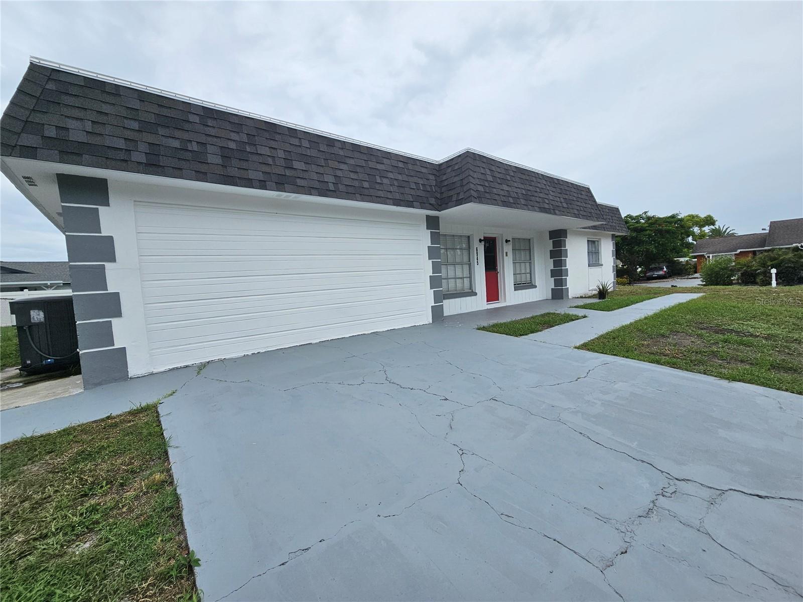 EMBASSY HILLS - Residential