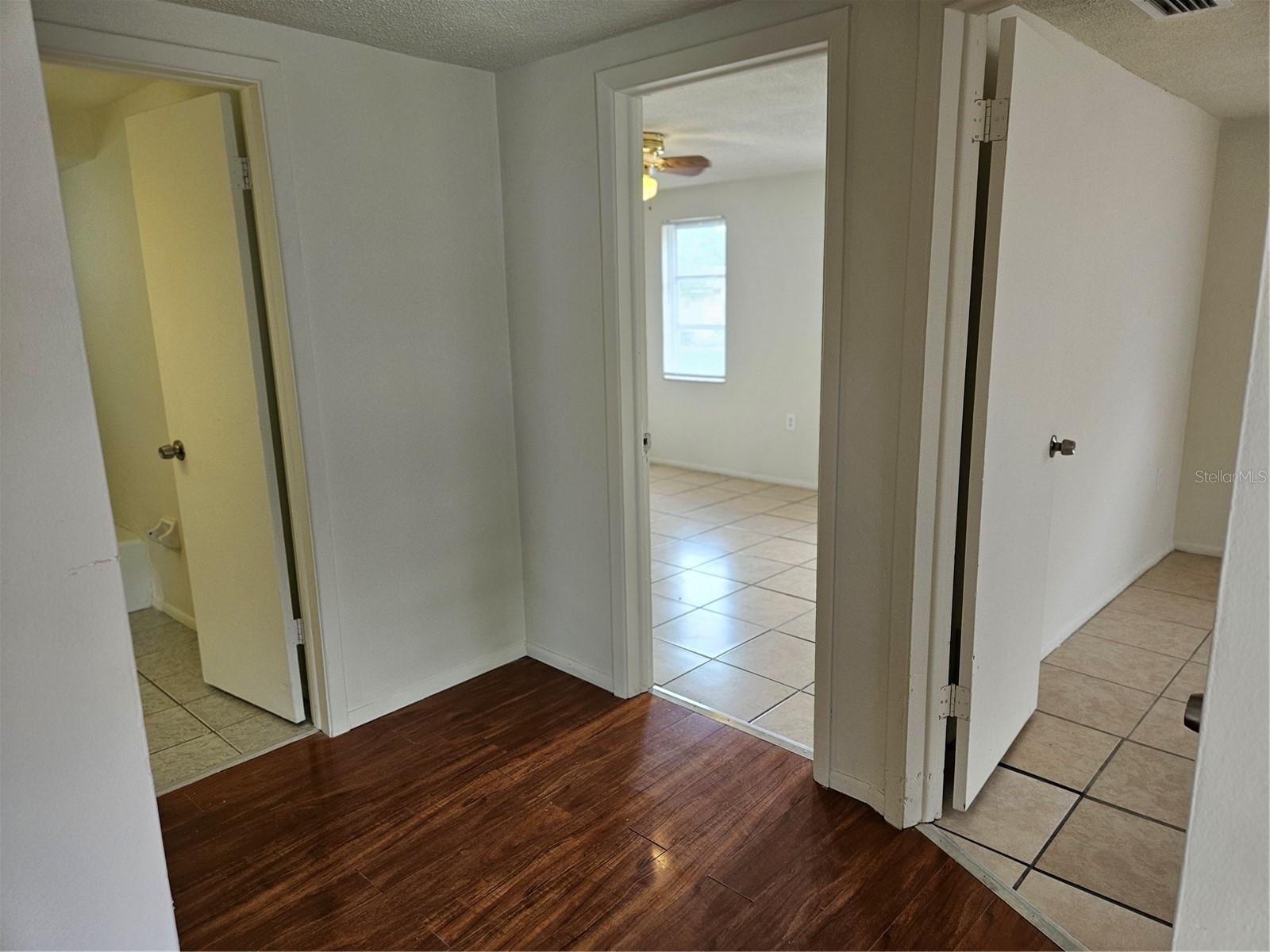 EMBASSY HILLS - Residential