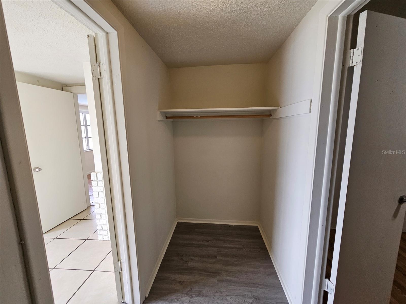 EMBASSY HILLS - Residential
