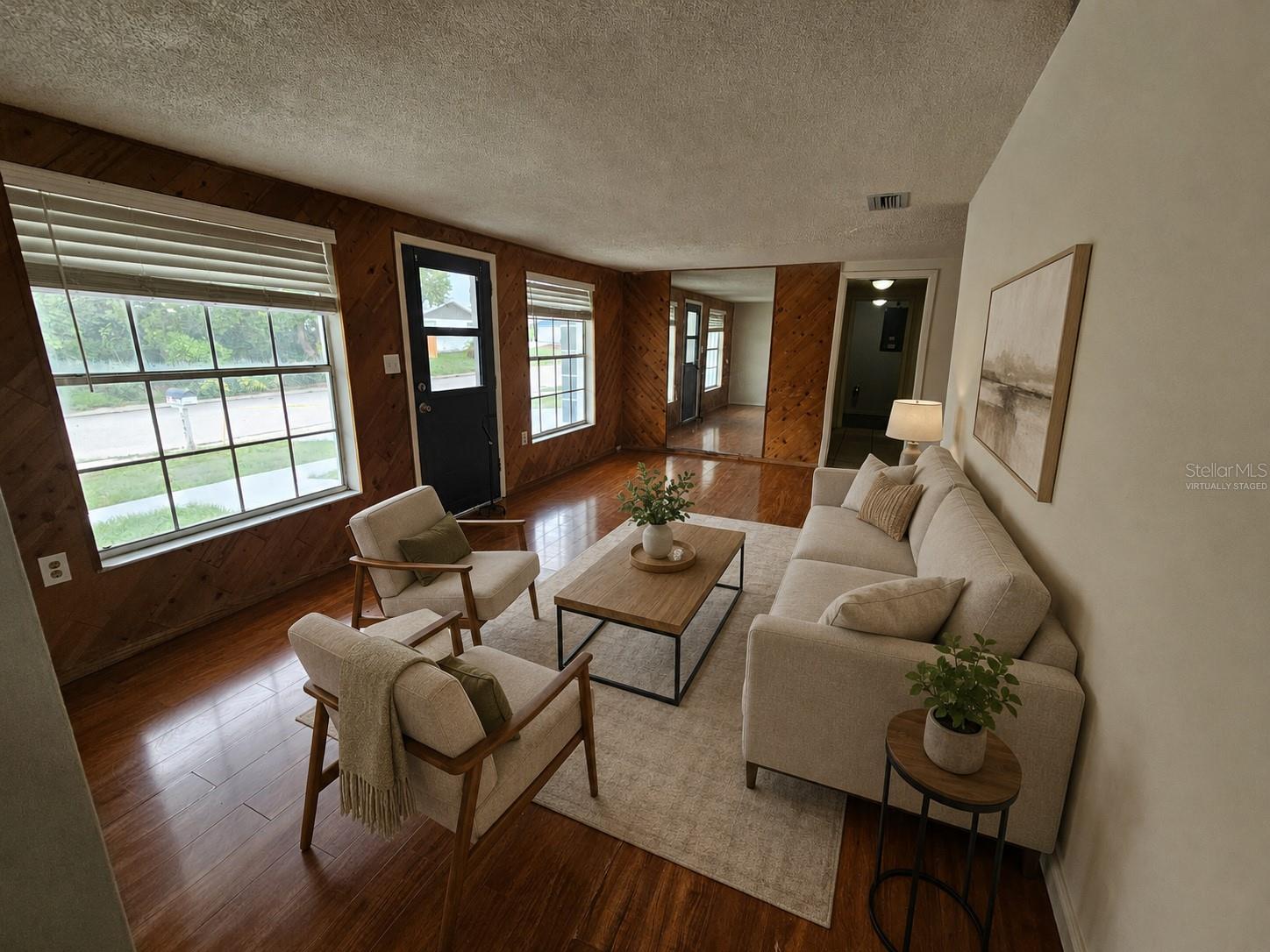EMBASSY HILLS - Residential